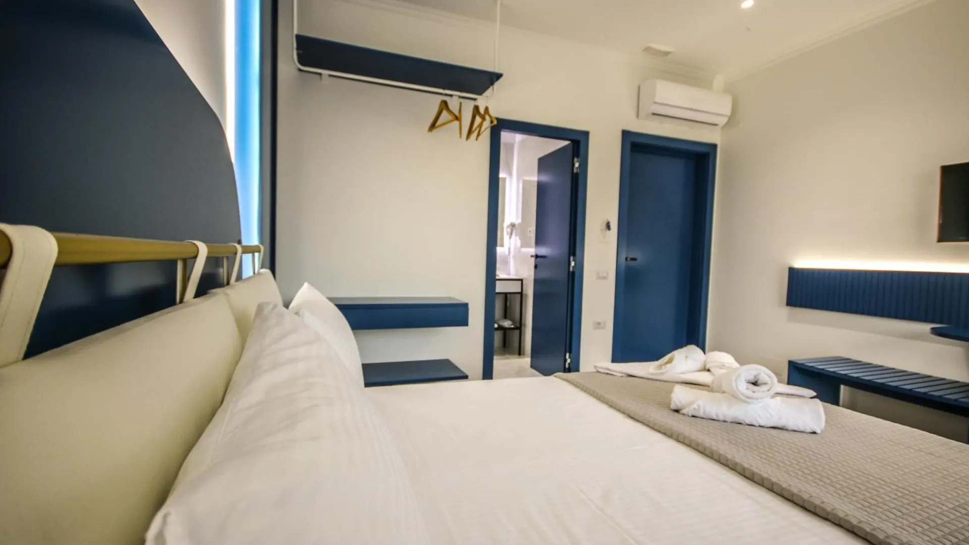 Inn Bay View Hotel Himare Albania