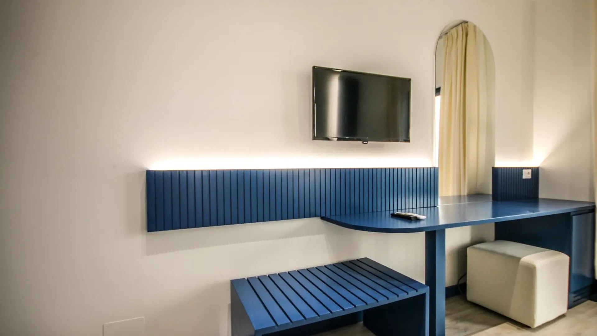 Bay View Hotel Himare